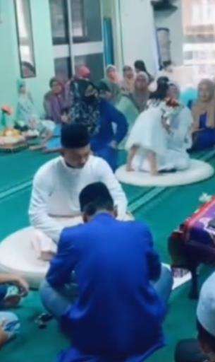 Ulah bocil yang meresahkan di momen akad nikah.