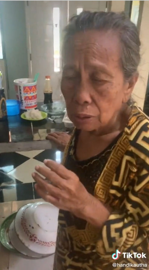 nenek