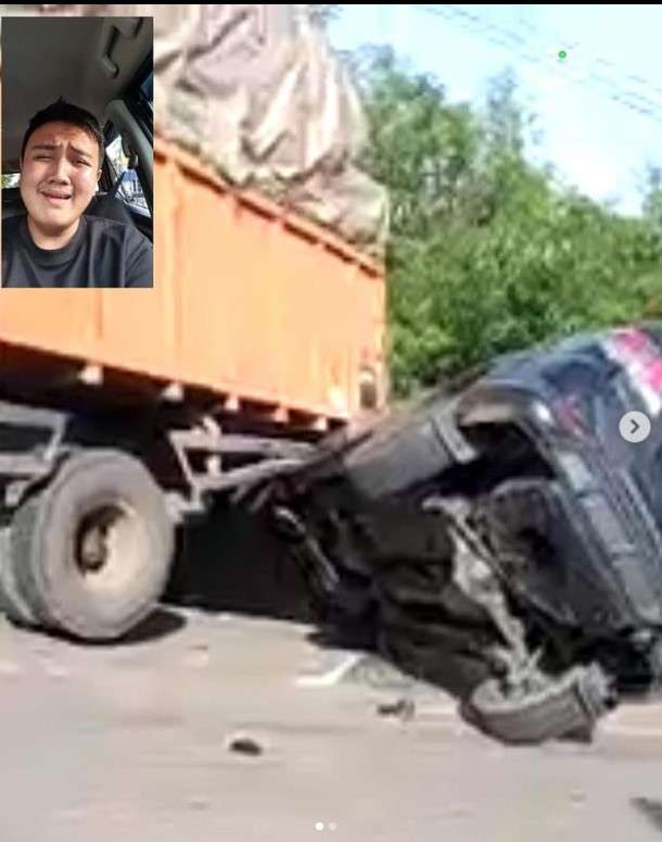 Mobil kedua orangtua Bella Shofie