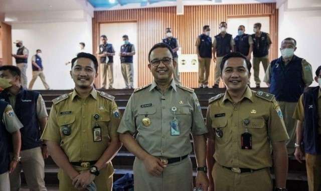 lurah kembar di jakarta