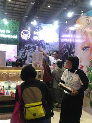 Booth Mineral Botanica di Jakarta X Beauty.
