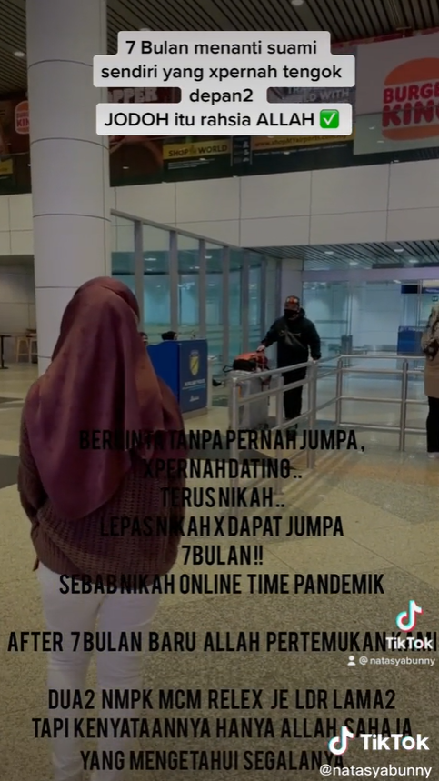 Menikah Online, Pasangan Ini Baru Bertemu 7 Bulan Usai Pernikahan, Momen Pertemuannya Bikin Haru