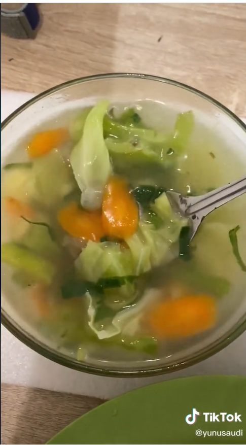 Anak Kos Ini Buktikan Modal Rp3.000 Bisa Buat Makan 2 Hari
