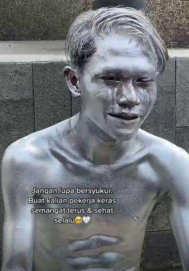 manusia silver