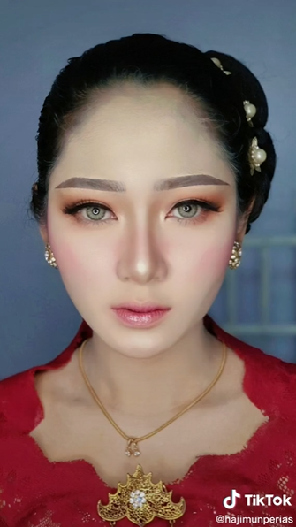 Transformasi Makeup