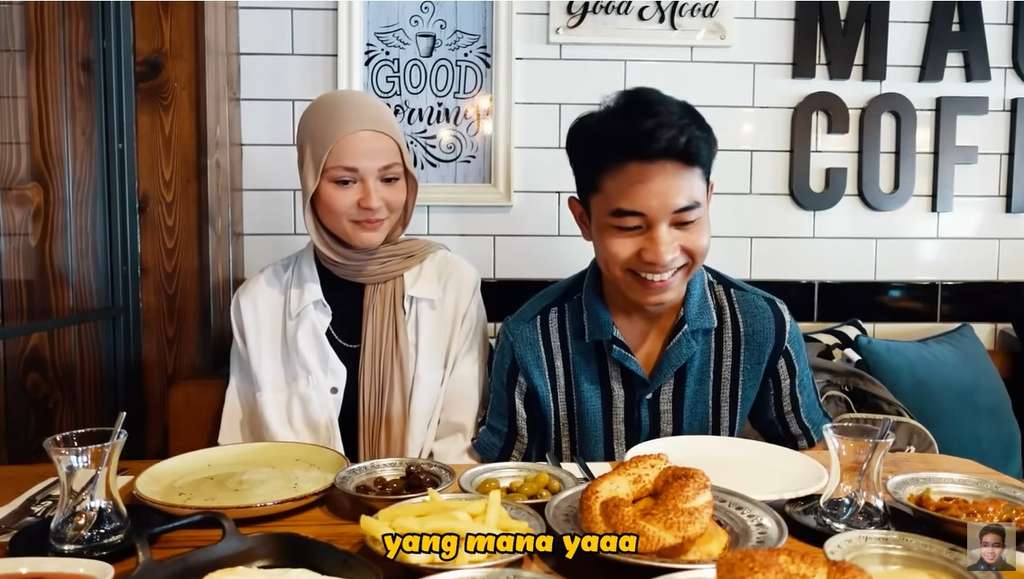 Fiki Naki dan Tugba gadis asal Turki