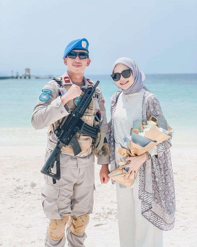 Kisah Cinta LDR Dokter Cantik dengan Prajurit TNI, Terpisah Palembang-Afrika