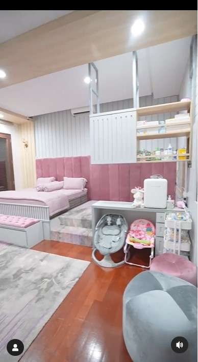 Kamar Ameena Putri Aurel dan Atta