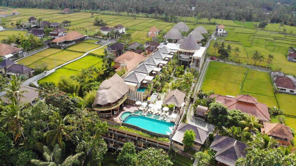 Istimewa Airasia Hotel