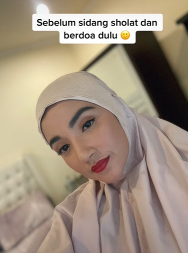Tsania Marwa Unggah Momen Kelulusan S2