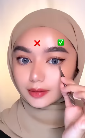 Cara Memakai Maskara