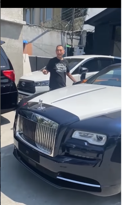Bos Jalan Tol Jusuf Hamka Jual Rolls-Royce, Borong 42 Mobil Listrik