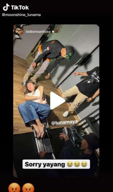 Luna Maya dan Bobon