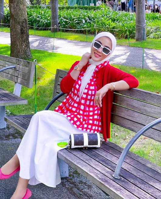 Instagram/PrincesSyahrini