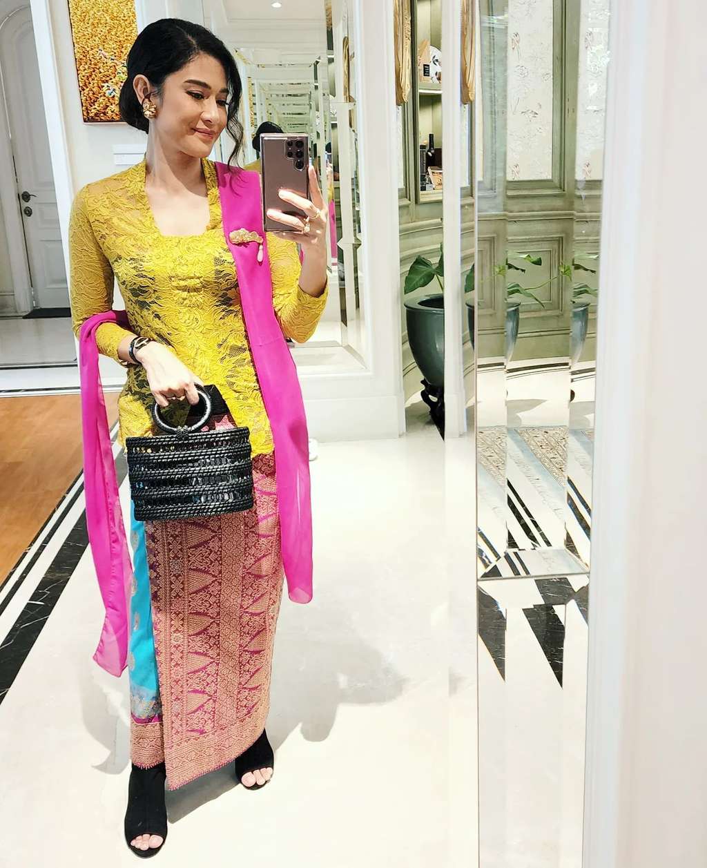 Dian Sastrowardoyo