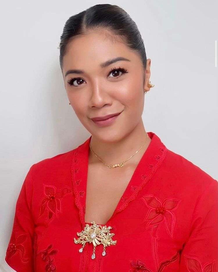Kebaya Merah Franka