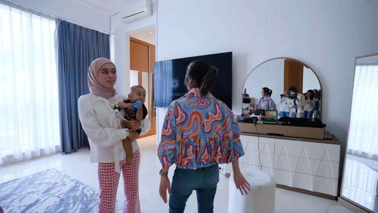 Kamar Rizky Billar dan Lesti Kejora Kamar Rizky Billar dan Lesti Kejora