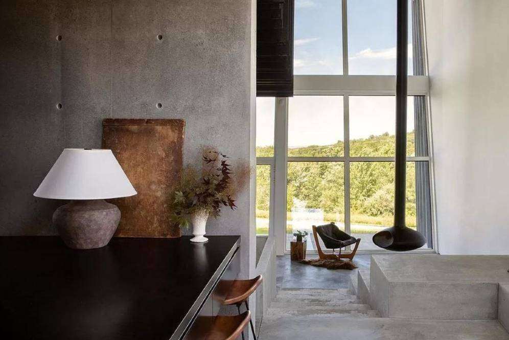 Sleeve House