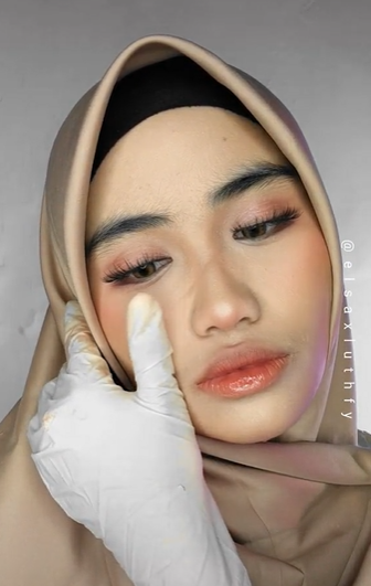 Transformasi Makeup