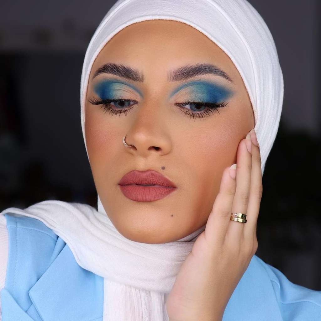 Gaya Makeup Mata Cut Crease