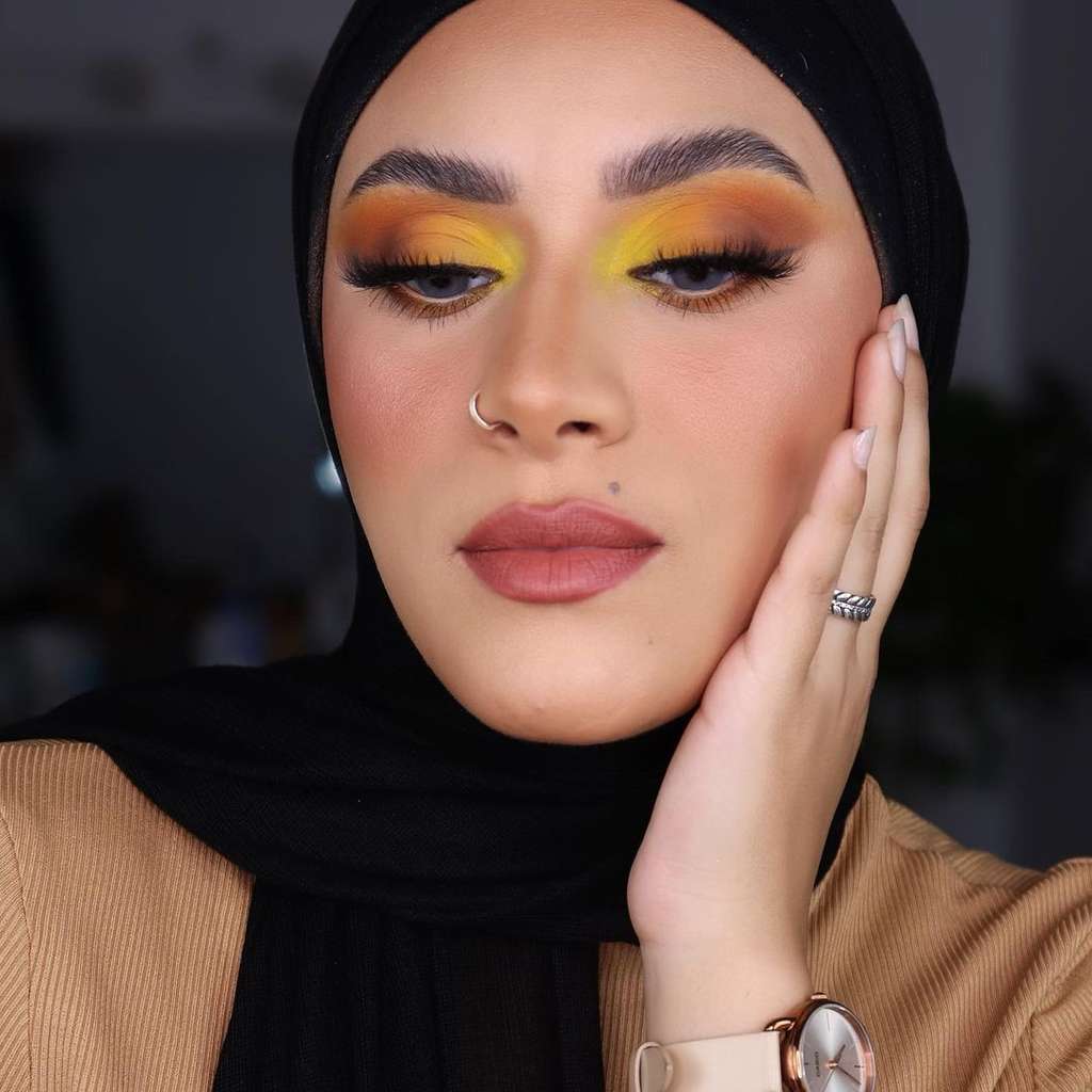 Gaya Makeup Mata Cut Crease