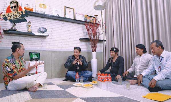 Asosiasi Dukun Indonesia buktikan ilmu kebal itu ada.