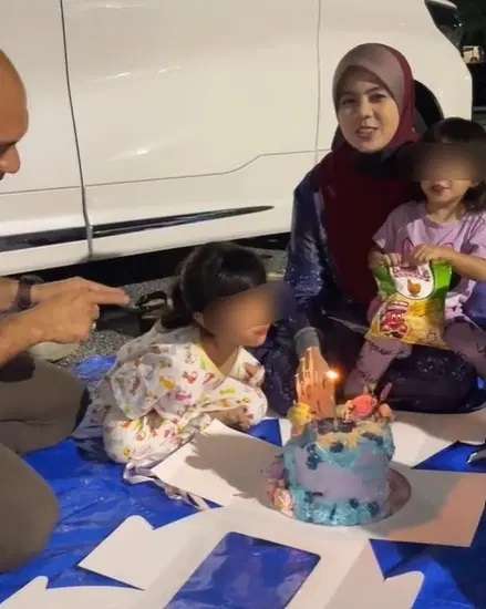Momen Haru Bocah 4 Tahun Rayakan Ulang Tahun di Rumah Sakit