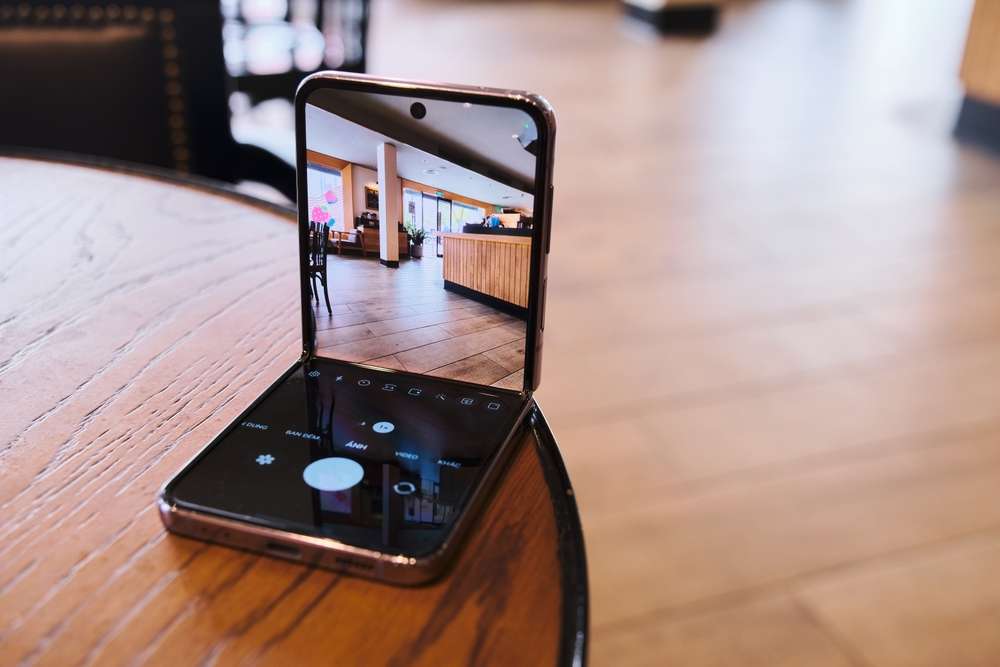 Samsung Galaxy Z Flip4 5G