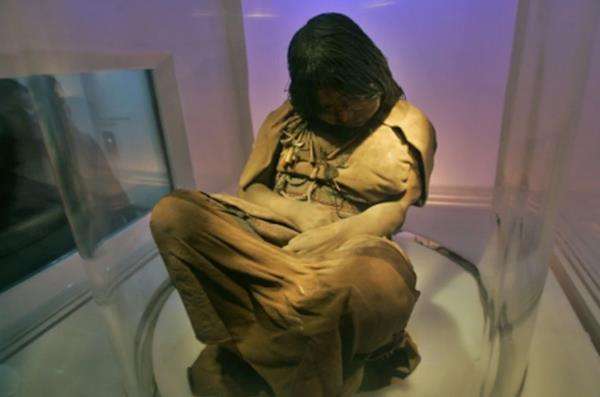 La Doncella, gadis cilik yang beku 500 tahun.