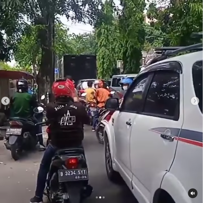 sopir angkot