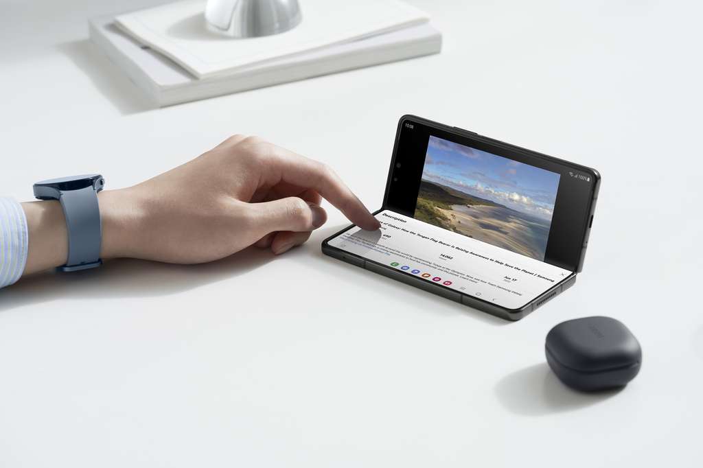 Samsung Galaxy Z Fold4 5G