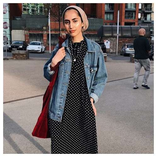 Source: whowhatwear.co.uk