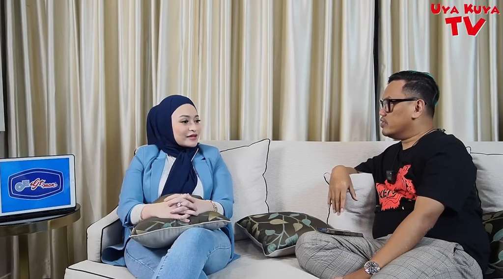 Nathalie dan Uya Kuya