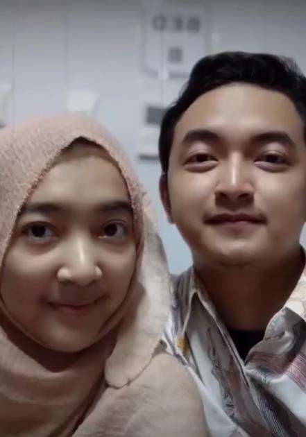Kisah cinta sejati sejoli yang bikin sedih.