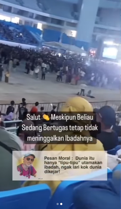 video polisi sholat