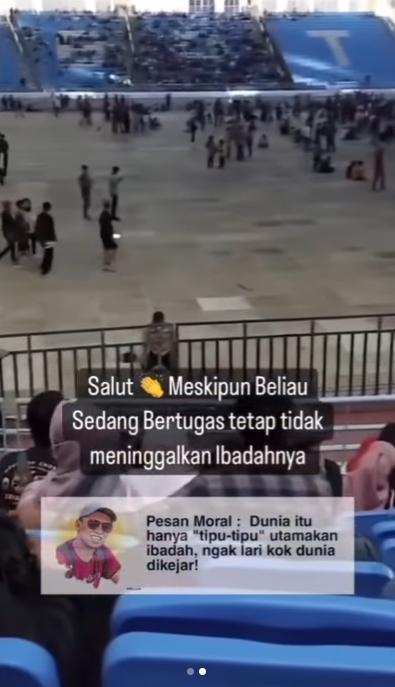 video polisi sholat