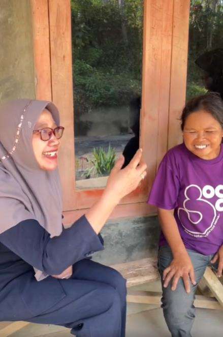 Kabar terbaru bocah SD kepalanya penuh kutu.