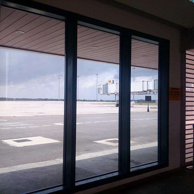 Bandara internasional tersepi di dunia.