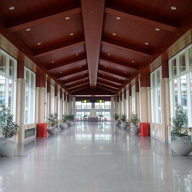 Bandara internasional tersepi di dunia.