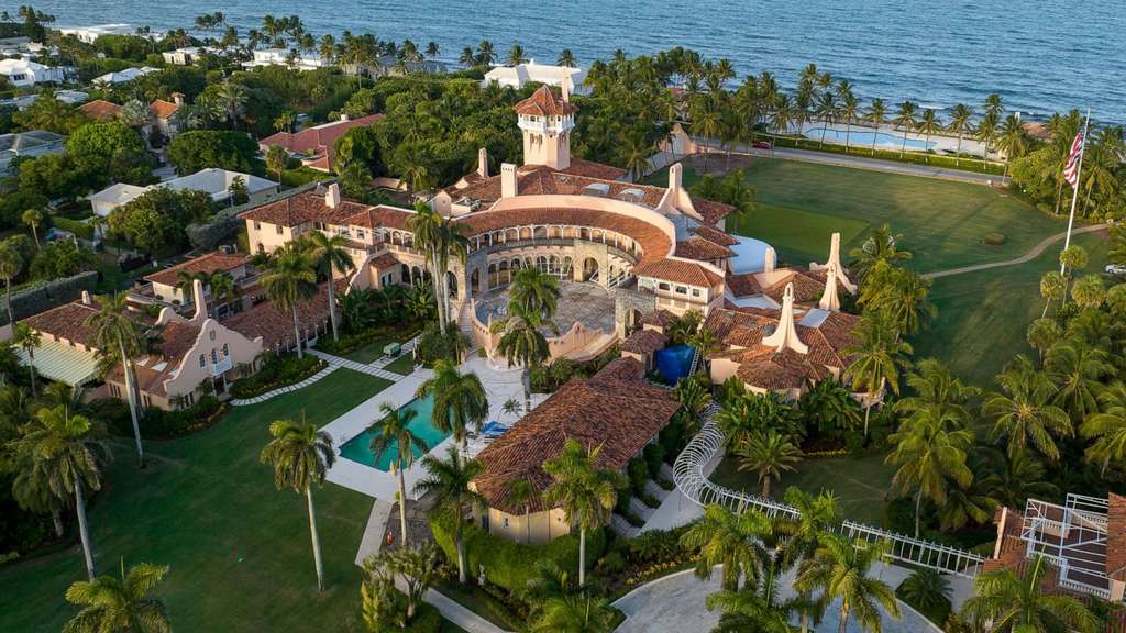 Komplek Mar-a-Lago milik Donald Trump