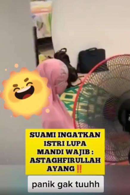 Suami ingatkan istri lupa mandi wajib.