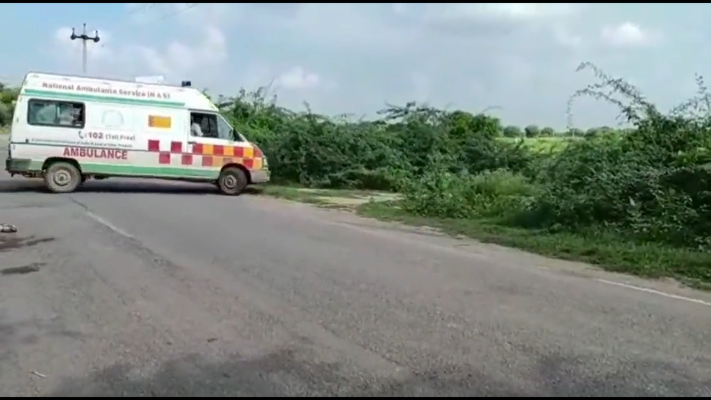 Tak Punya Uang Bayar Ambulans, Wanita Hamil Ini Ditinggal di Pinggir Jalan