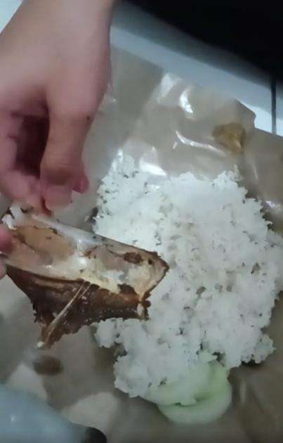 Beli nasi bebek cuma dapat sebiji tulang.