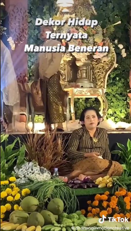 Dekorasi Pernikahan Unik, Pakai 'Hiasan' Manusia Sungguhan