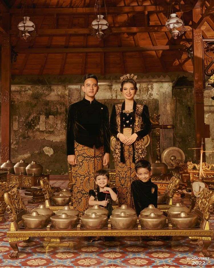 Keluarga Gibran dan Selvi