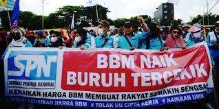 Demo buruh saat BBM naik Demo buruh saat BBM naik