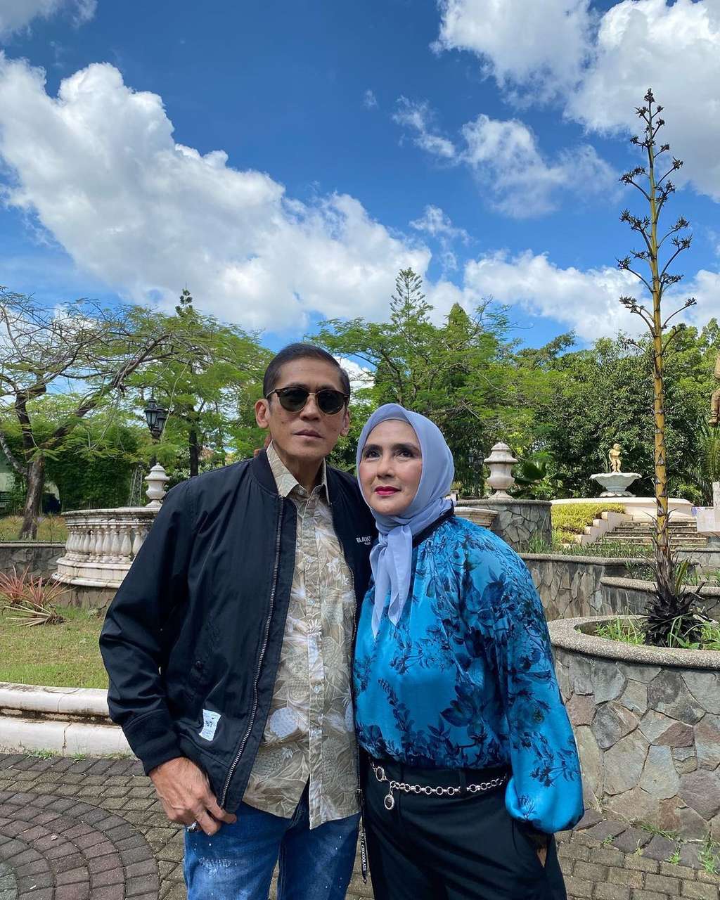 Yati Octavia dan Pangky Suwito