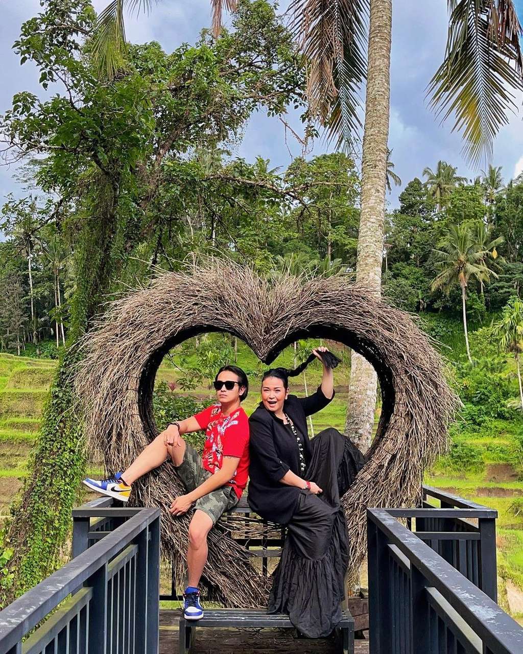 Ajun Perwira dan Jennifer Jill
