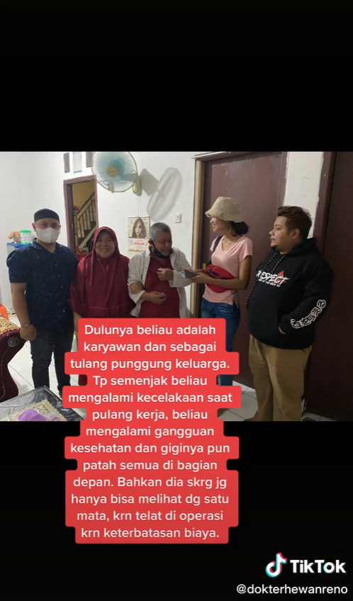 bapak tua dan keluarga