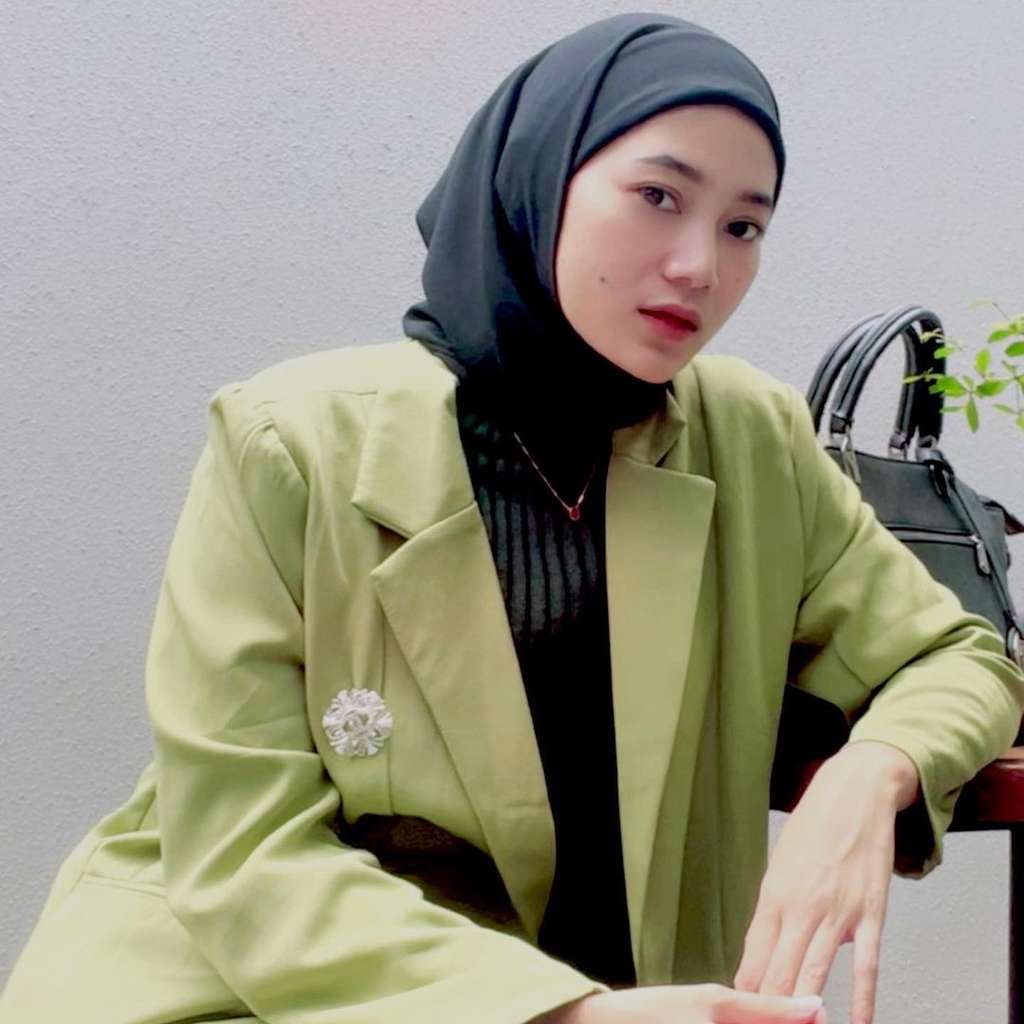 Potret Ira Dahlia calon kakak ipar Lesti Kejora